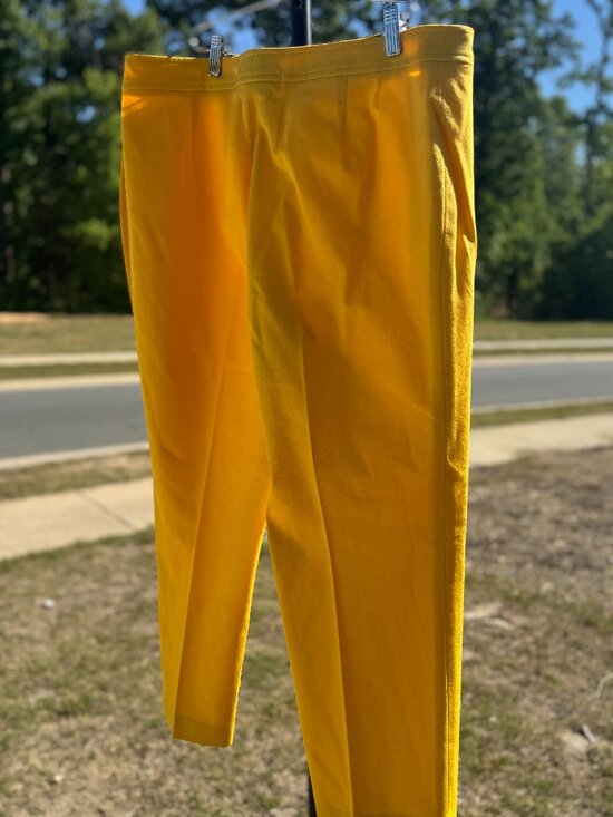 Doncaster Pants - Doncaster Yellow Pull On Pants Size 14 Stretch Ankle Pants